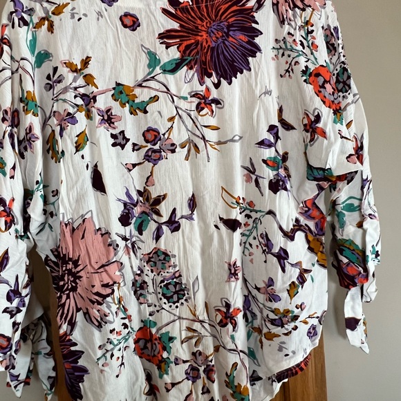 Day trip NWT womens size M blouse - Picture 5 of 6